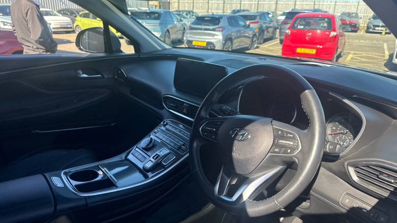 Hyundai SANTA FE 1.6 TGDi Hybrid Premium 5dr 4WD Auto Hybrid Estate